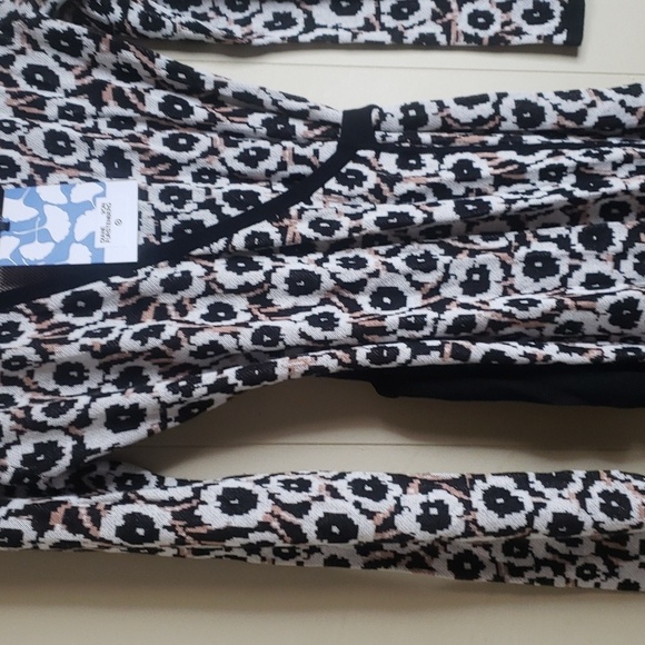 Daine Von Furstenberg x Target V Neck Neutral Poppy Sweater Wrap Top XXS - Picture 6 of 9